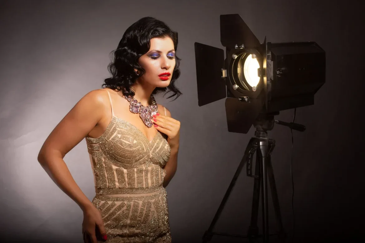 1930s Jewelry Fashion Guide: Styles and Choices - 1930's jewelry fashion