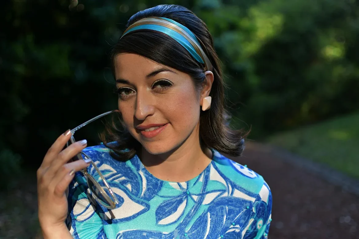1960s Jewelry Fashion: Styles That Defined the Decade - 1960s jewelry fashion
