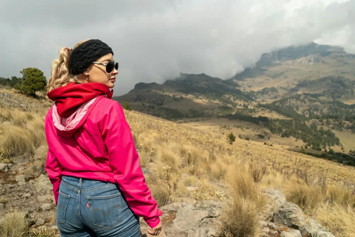 Best Hiking Clothes to Wear: A Practical Guide - best hiking clothes to wear