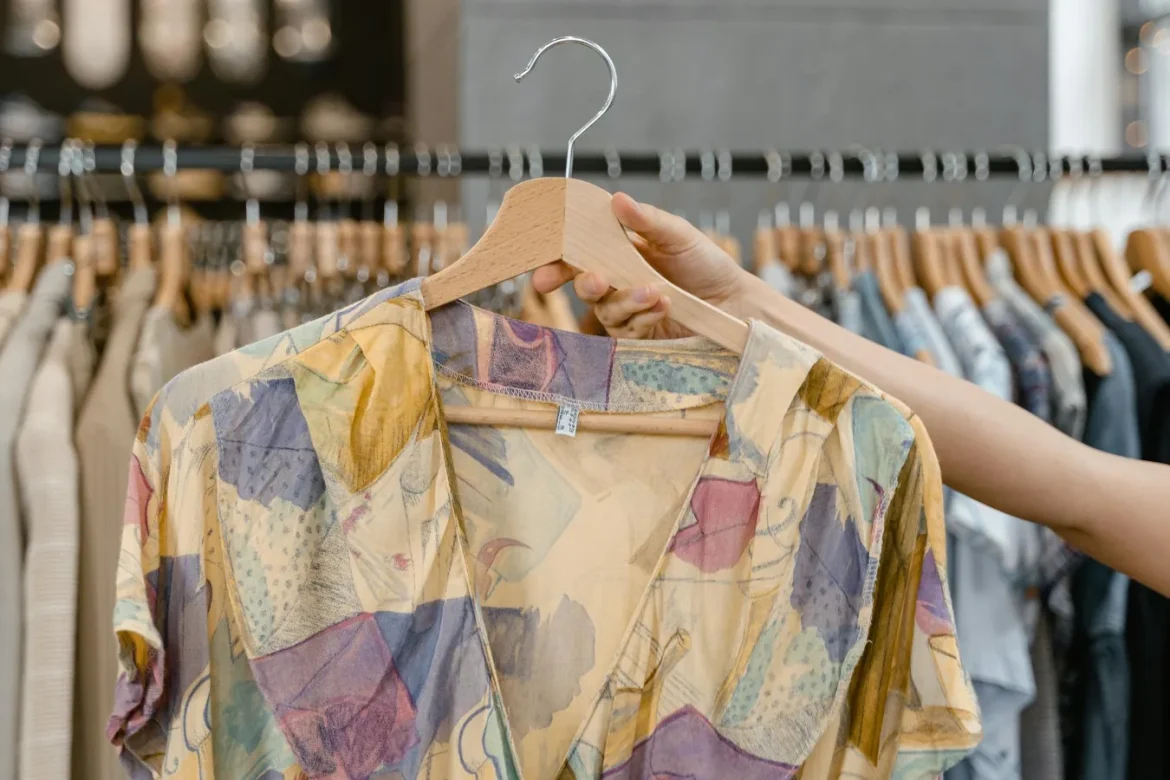 Best Way to Store Clothes Long Term - best way to store clothes long term
