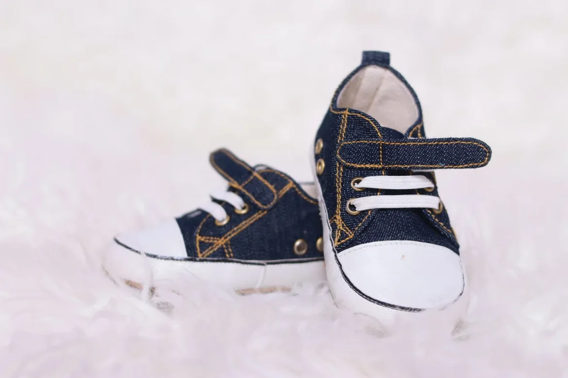 Denim Shoes: How to Choose the Right Pair - denim shoes