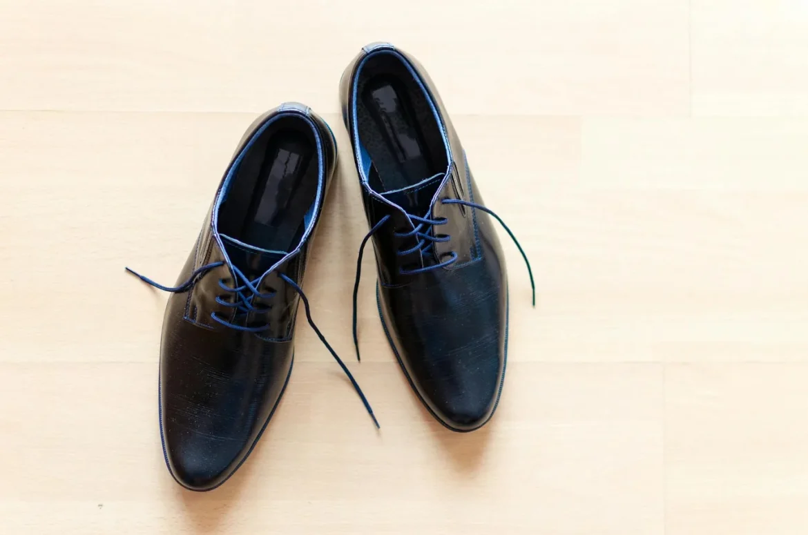 Elevator Shoes for Men: What to Know - elevator shoes for men