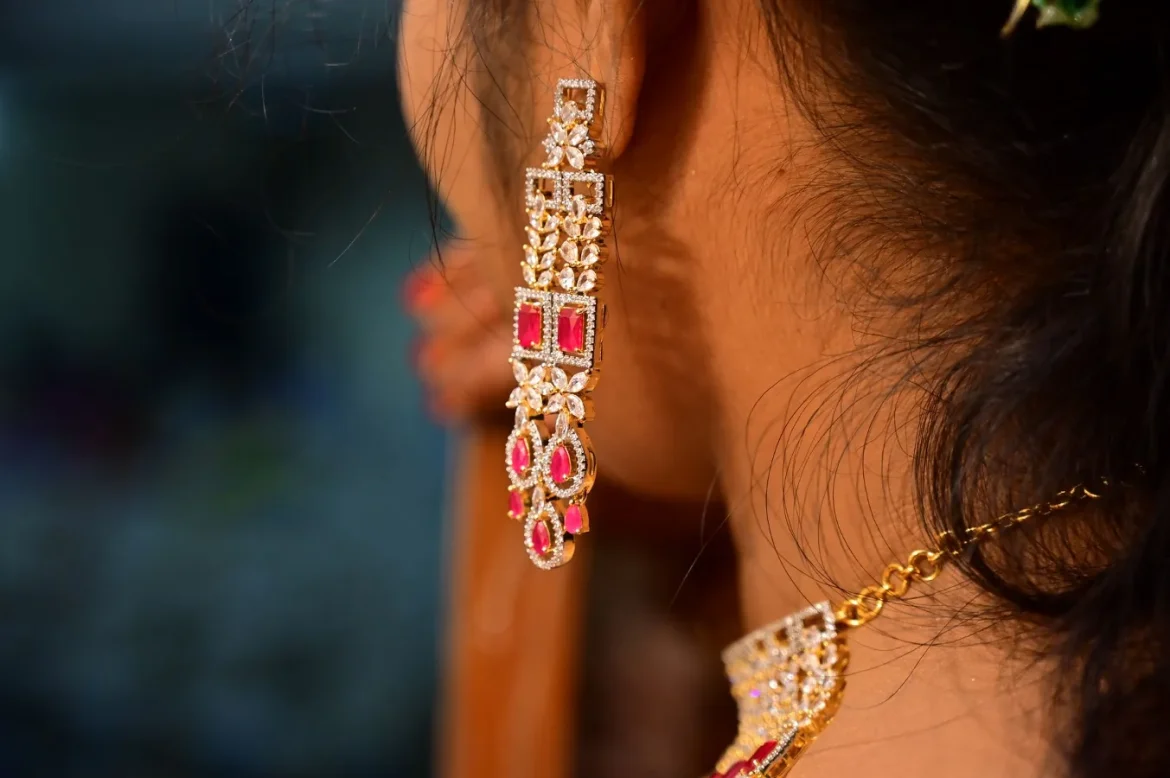 Fashion Jewelry Earrings: A Smart Buying Guide - fashion jewelry earrings