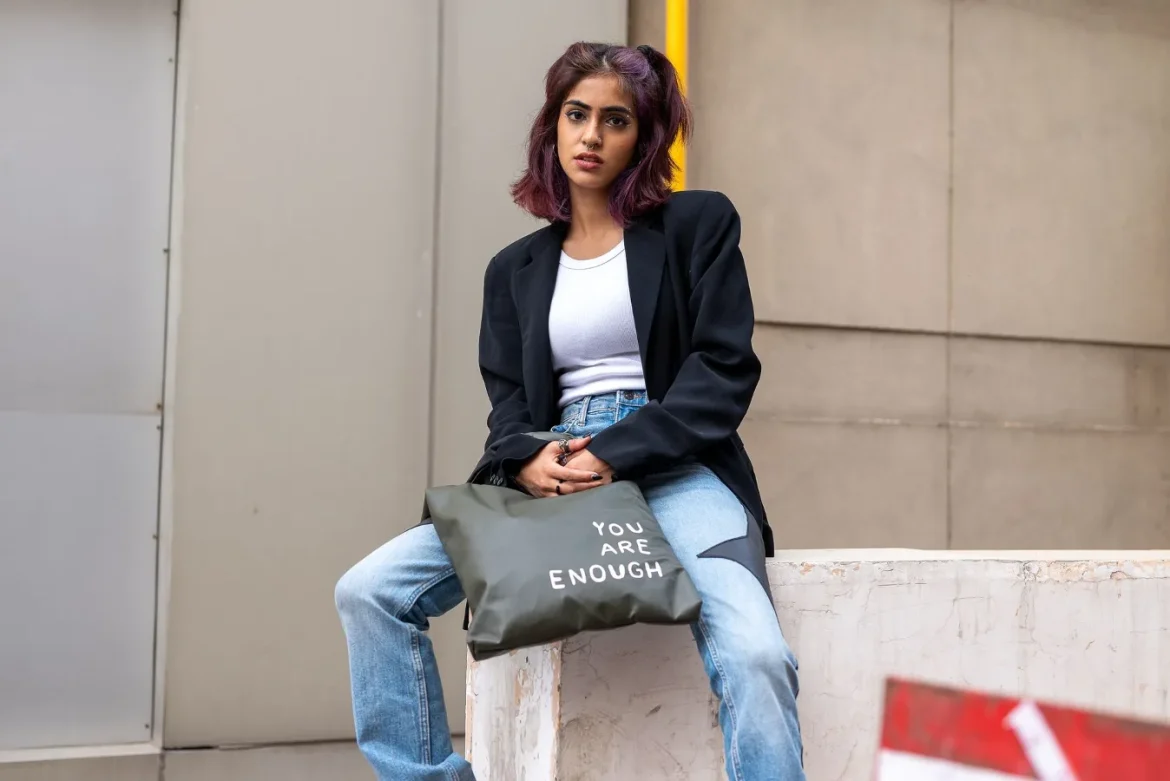 Glamaholic Tote Bags: What to Know - glamaholic tote bags