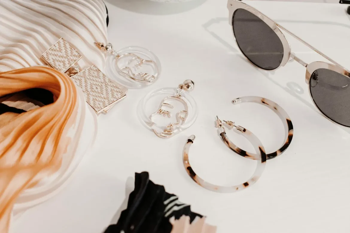 Harajuku Fashion Accessories: Buying Guide - harajuku fashion accessories