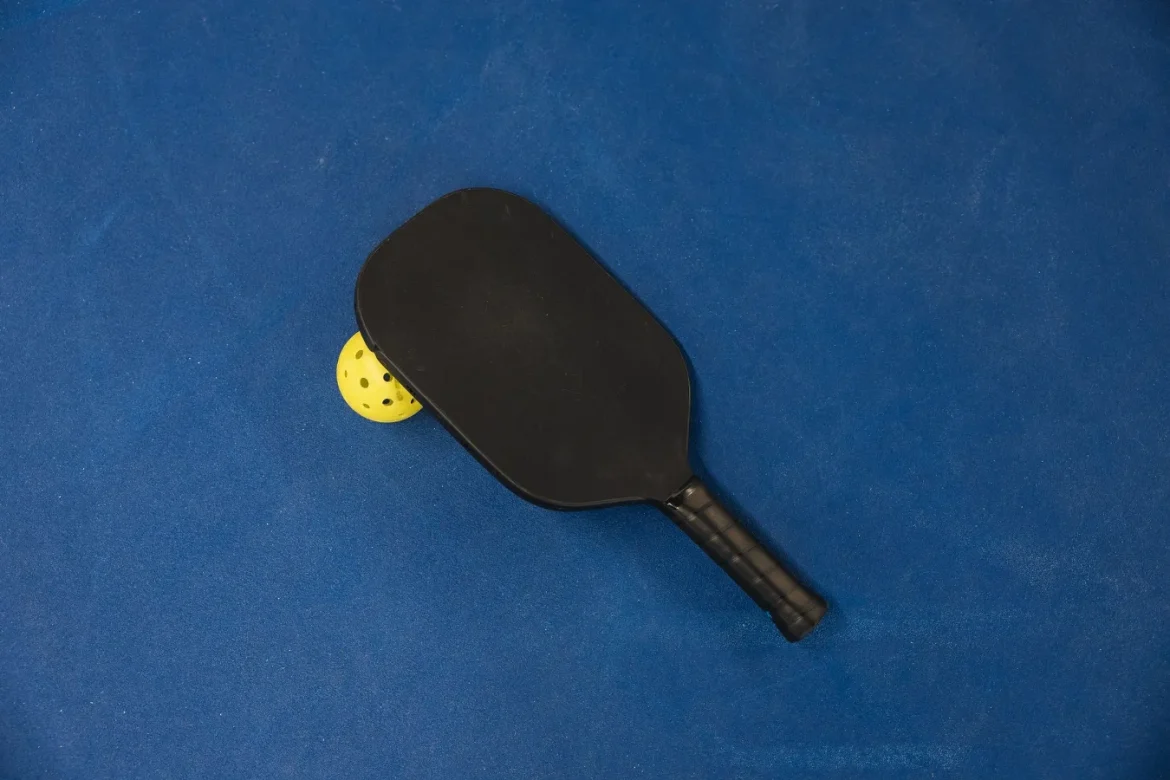 Men’s Pickleball Shoes: How to Choose - mens pickleball shoes