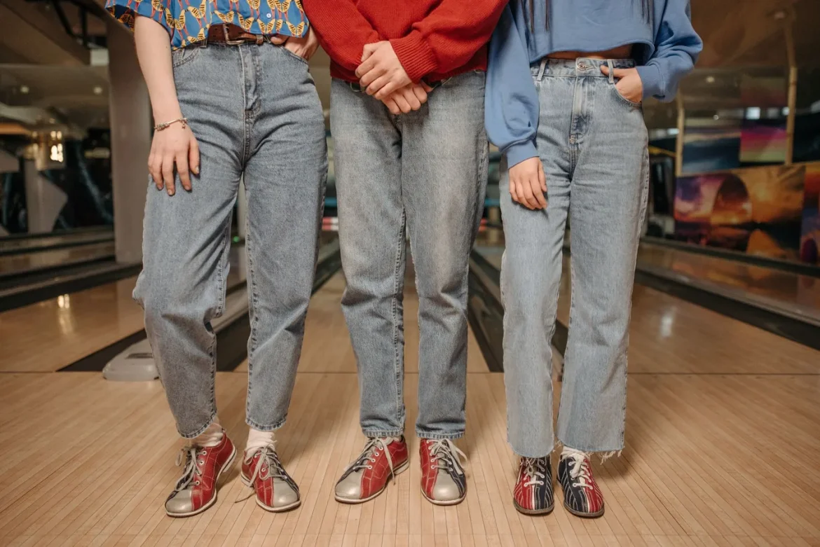 Best Women’s Bowling Shoes: How to Choose - womens bowling shoes